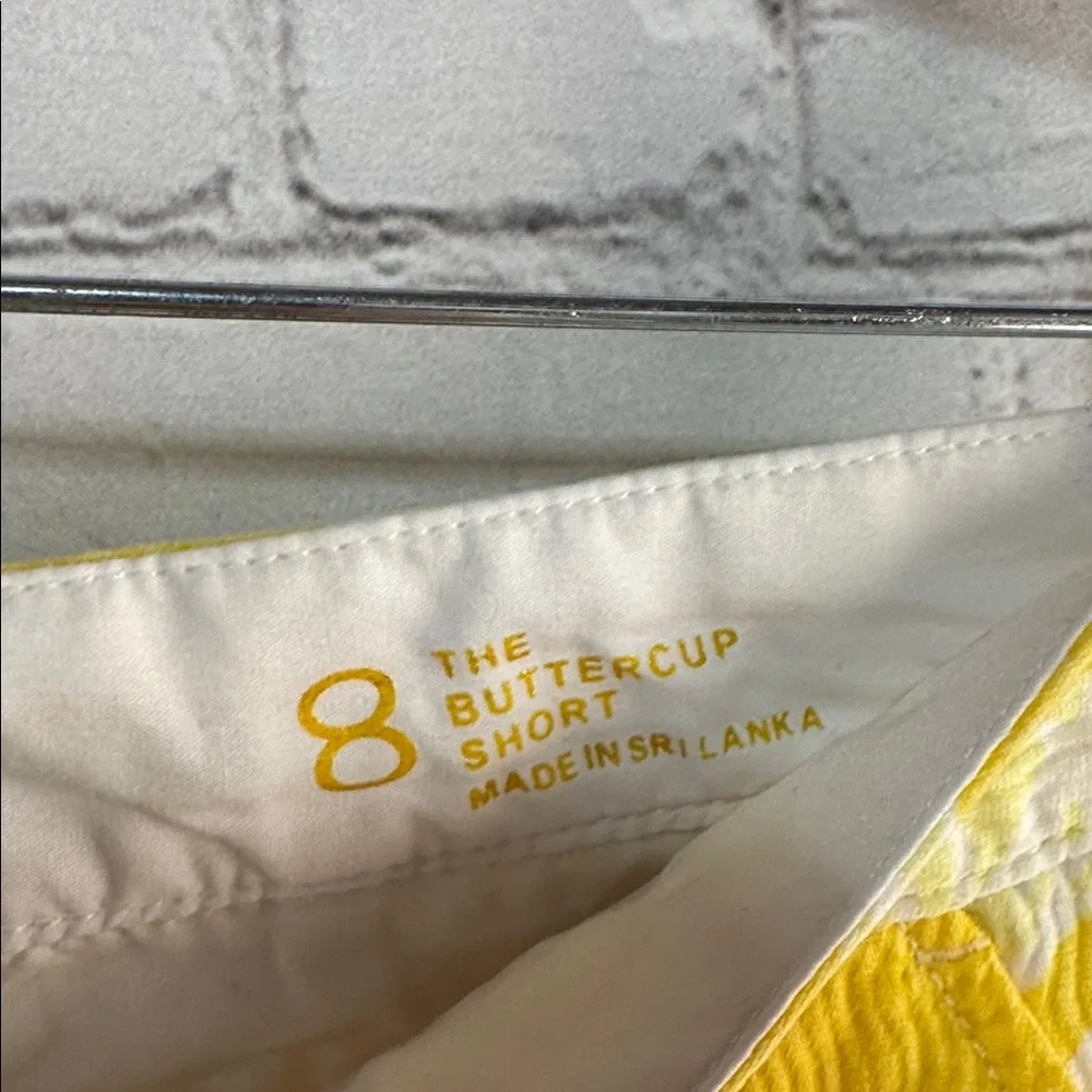 Lilly Pulitzer Yellow and White Scalloped Shorts - Picture 6 of 9